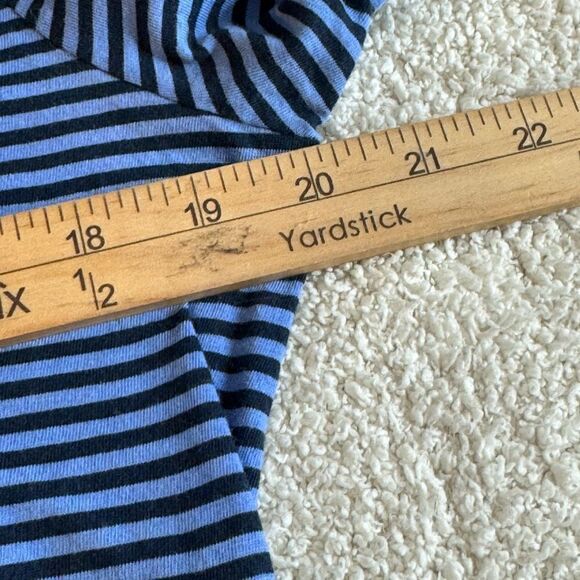Vineyard Vines Top Womens Size Medium Pima Cotton Striped Mock Neck Basic layer - Picture 7 of 11
